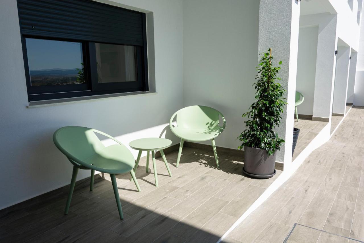 Apartamentos El Mirador De La Janda بينالوب كاساس فِييخاس المظهر الخارجي الصورة
